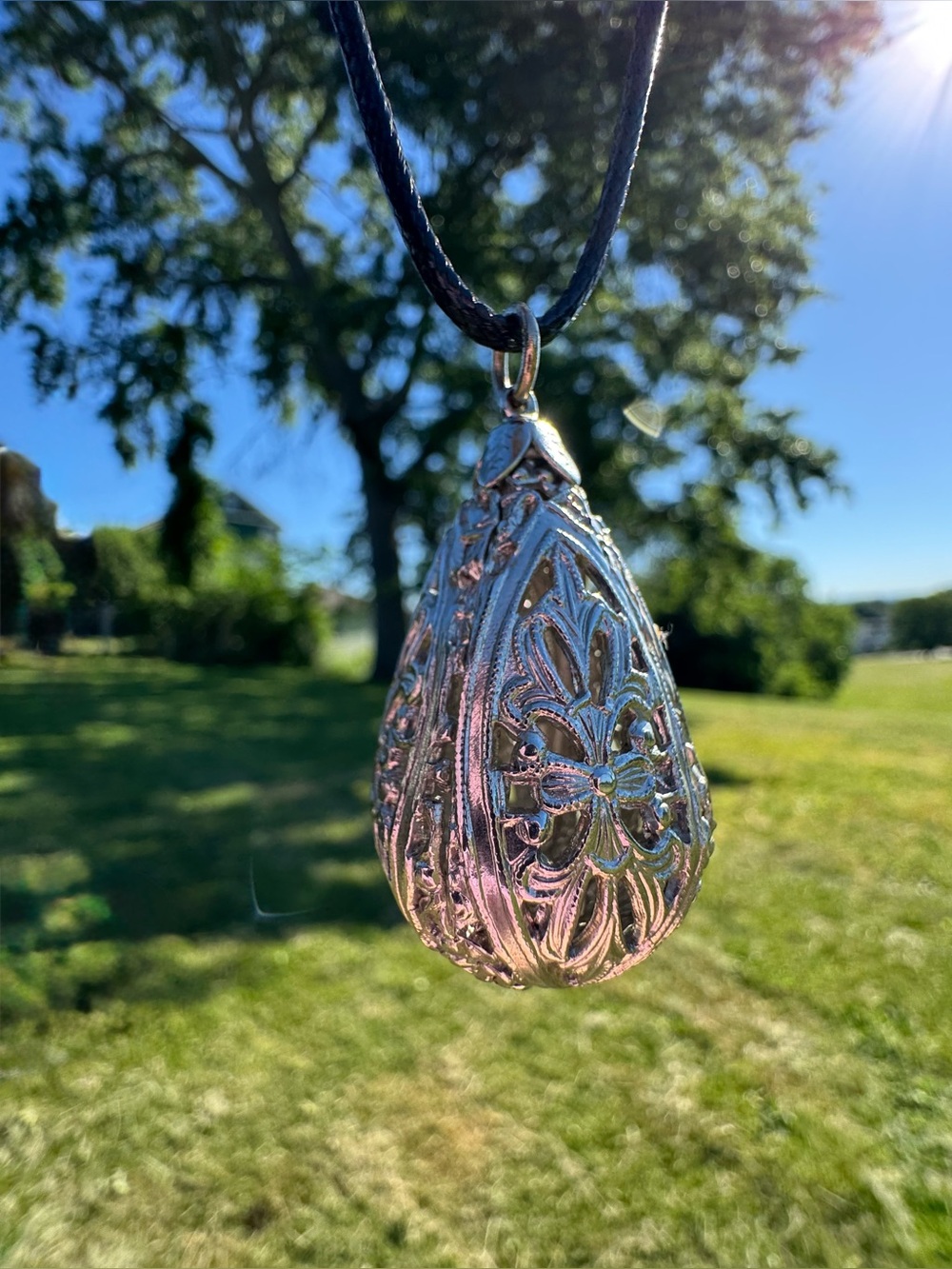 Ornate Teardrop Necklace 5/$25